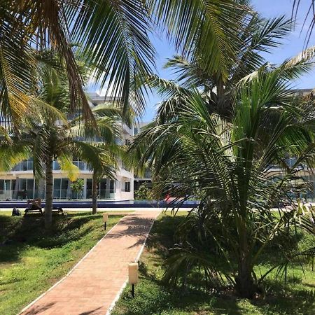 Trincomalee Ocean Front Condos Eksteriør billede