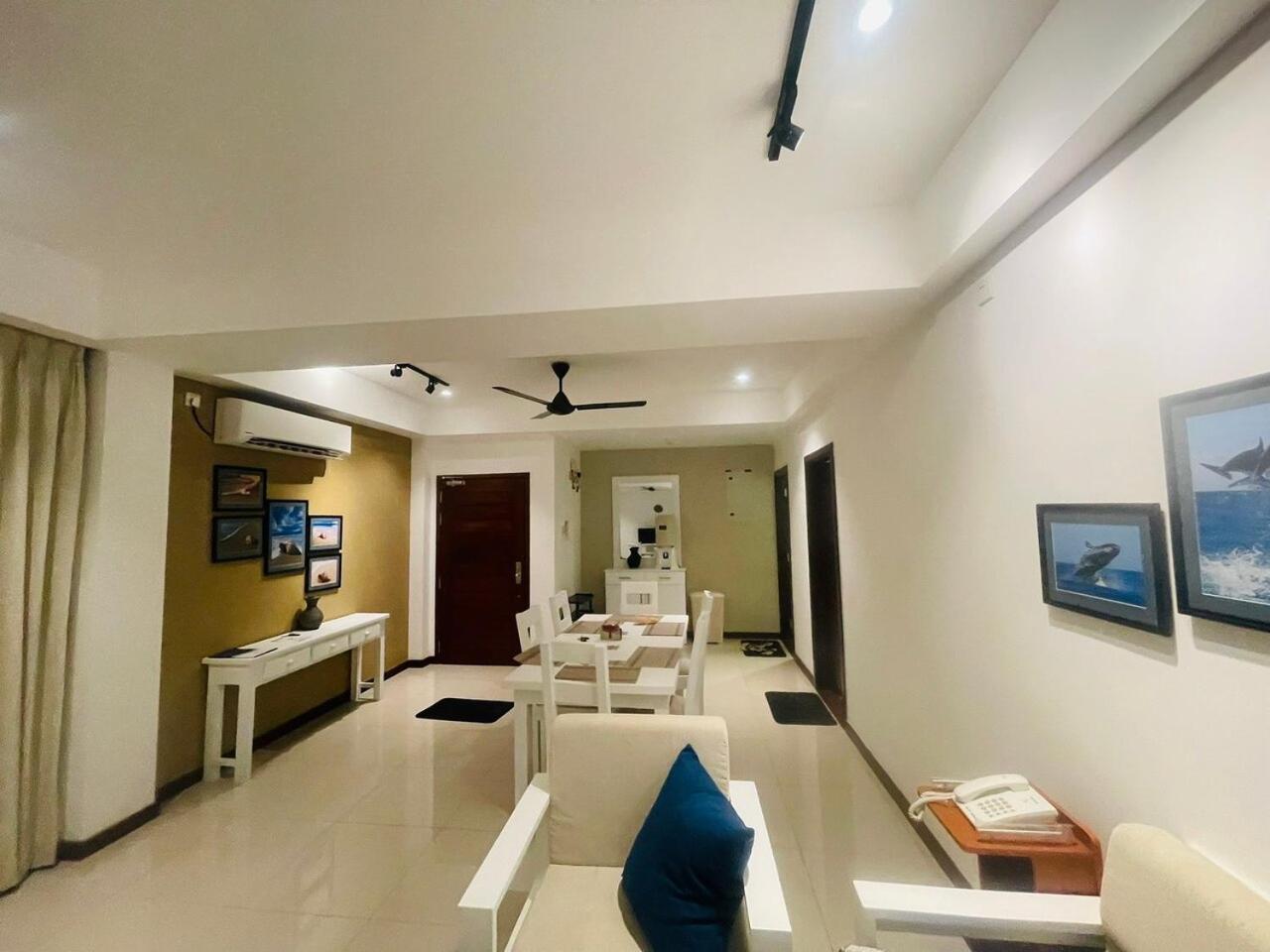 Trincomalee Ocean Front Condos Eksteriør billede